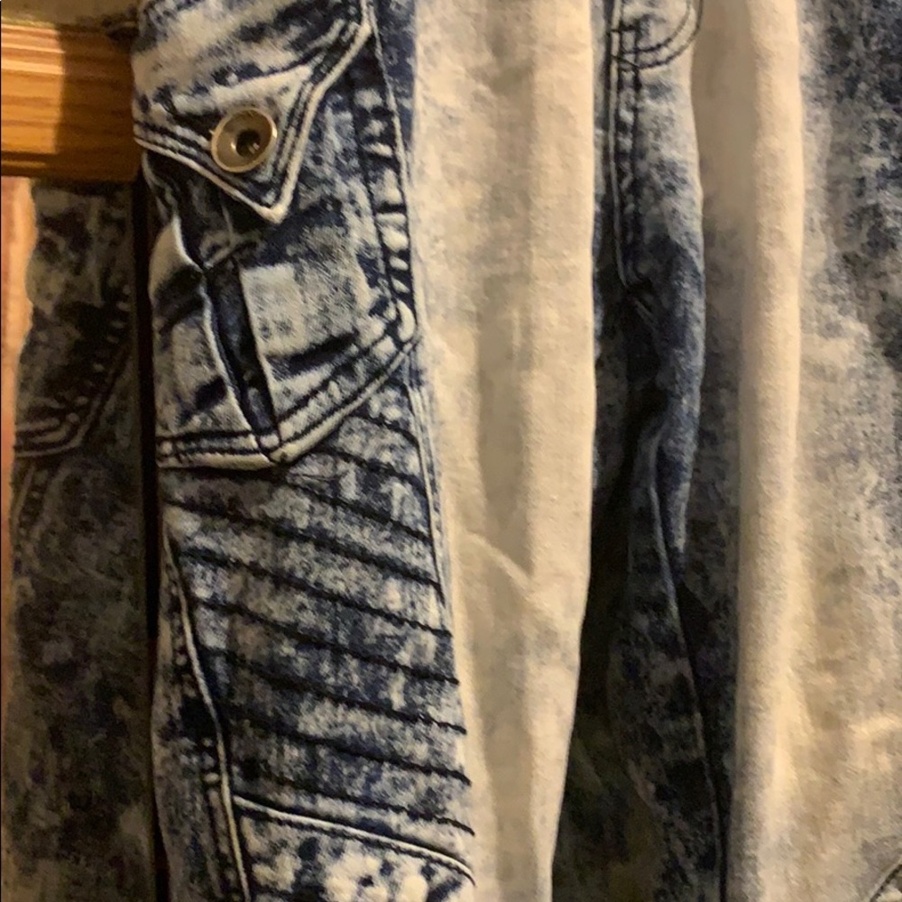 Red fox jeans - Picture 5 of 12